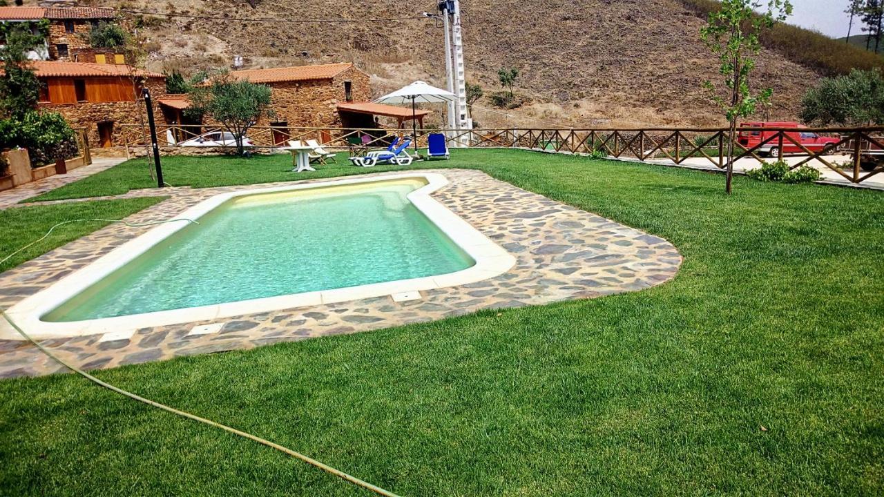 Refugio Do Raposo/Casa Deneb Villa Montes da Senhora Exteriör bild