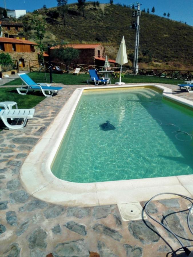 Refugio Do Raposo/Casa Deneb Villa Montes da Senhora Exteriör bild
